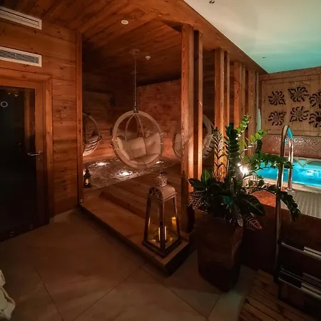 Hotel Gold 4*