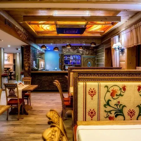 غولد 4* زاكوباني