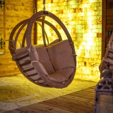 فندق غولد 4*