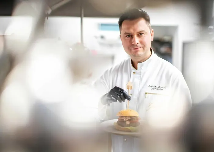 Gold מלון זקופאנה